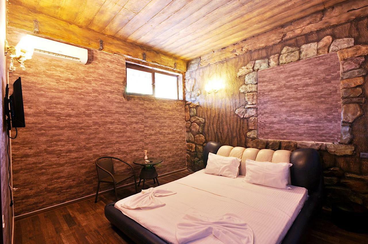 Hotel Marsel ティビリシ エクステリア 写真